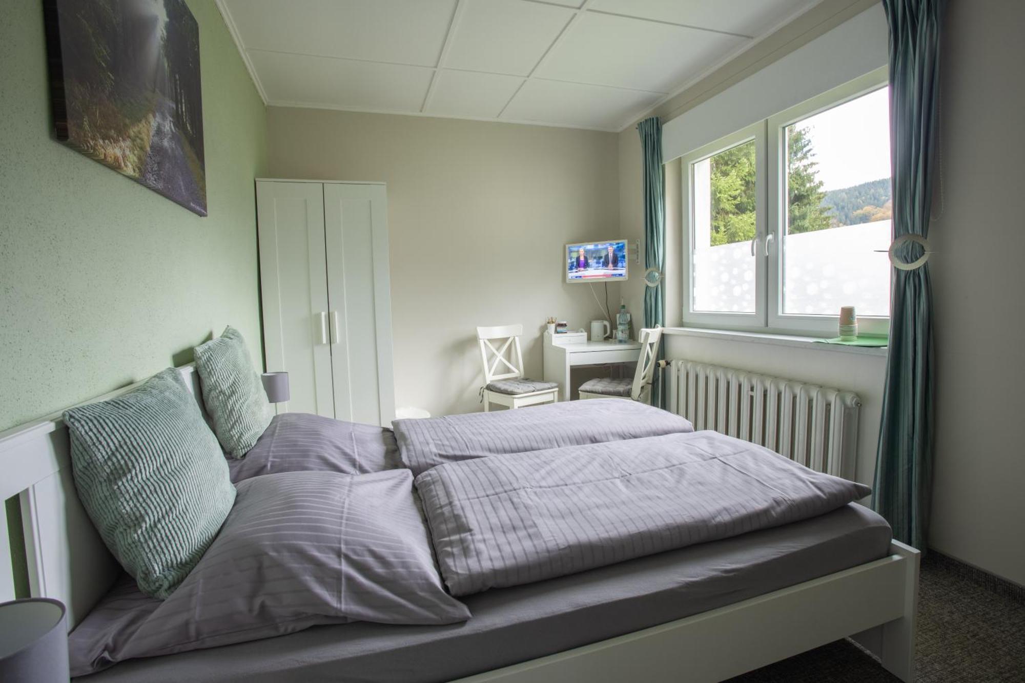 Pension Am Waldesrand Ilmenau Extérieur photo